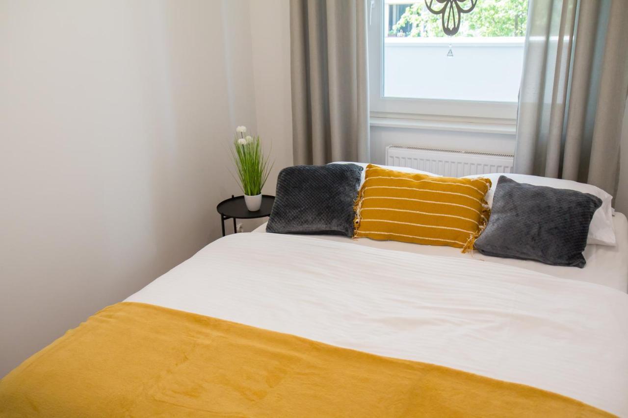 D&M Apartament Torun Bagian luar foto